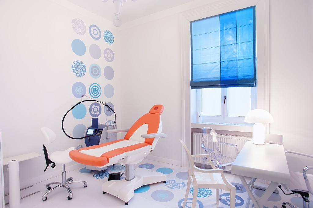 Epilare definitiva laser pe tenul bronzat - un mit devenit realitate