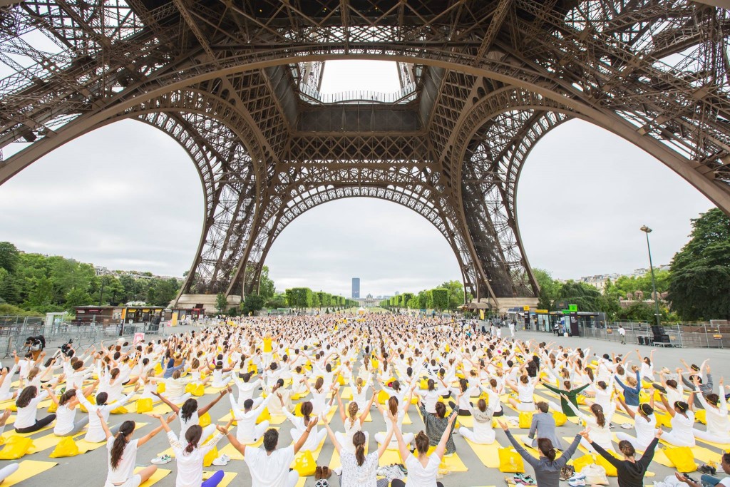 International-Yoga-Day-Paris